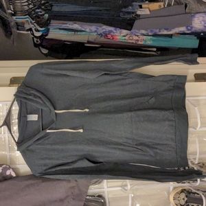 Like new condition long sleeve hooded tee